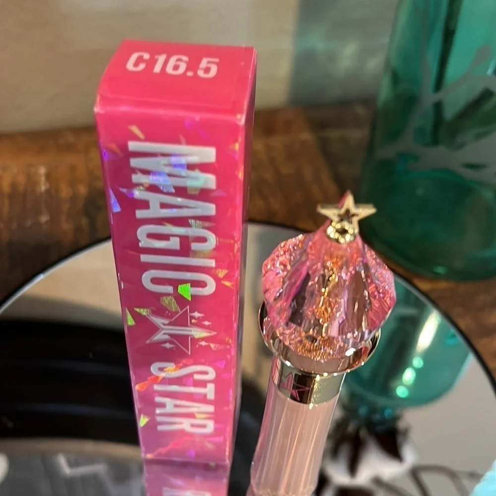 Magic Star C16.5, Jeffree Star Magic Star Concealer C16.5, NEW IN BOX.